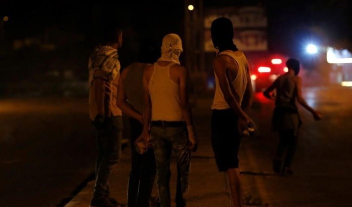 6 Palestijnen gewond, huizen aangevallen, olijfgaarden verbrand in Nablus