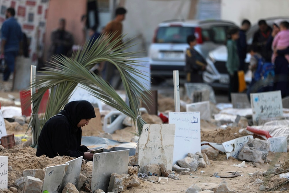 ‘Israël’ heeft 12 begraafplaatsen in Gaza aangevallen: EuroMed