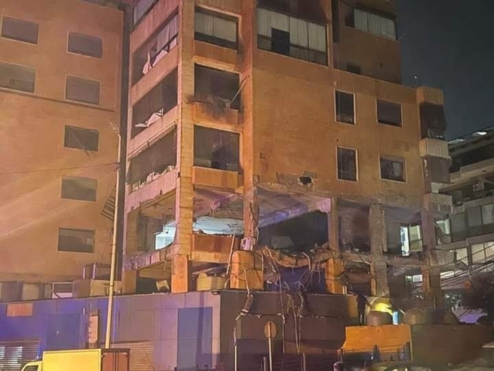 Israëlisch bombardement op kantoor Al Mayadeen in Beiroet