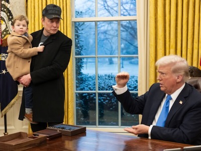 Amerikaanse imperialisten vertragen de Trump-revolutie
