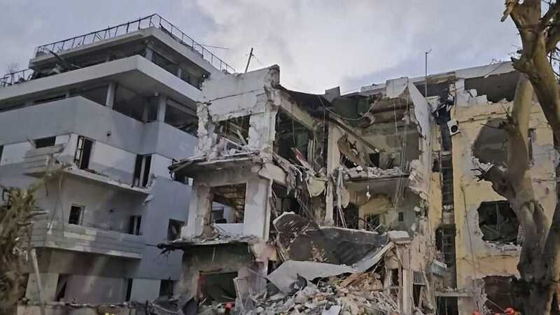 Israël treedt hard op tegen berichtgeving over Iraanse raketaanvallen en beschuldigt verslaggevers ervan ‘de vijand te helpen’.