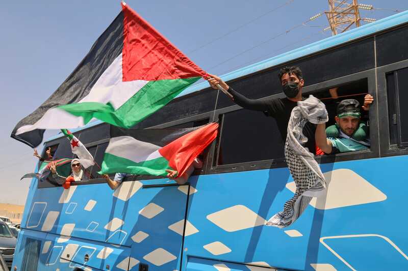 Sumud-konvooi trekt zich terug terwijl Libische autoriteiten activisten dwarszitten