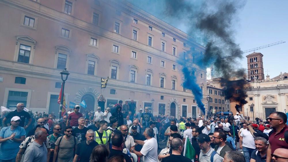 Italië: Demonstranten houden landelijke staking en eisen einde aan Israëlische genocide in Gaza