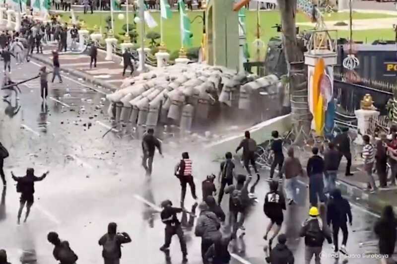 Uit gelekte documenten blijkt dat de OSF van Soros heeft bijgedragen aan het aanwakkeren van de Indonesische opstand